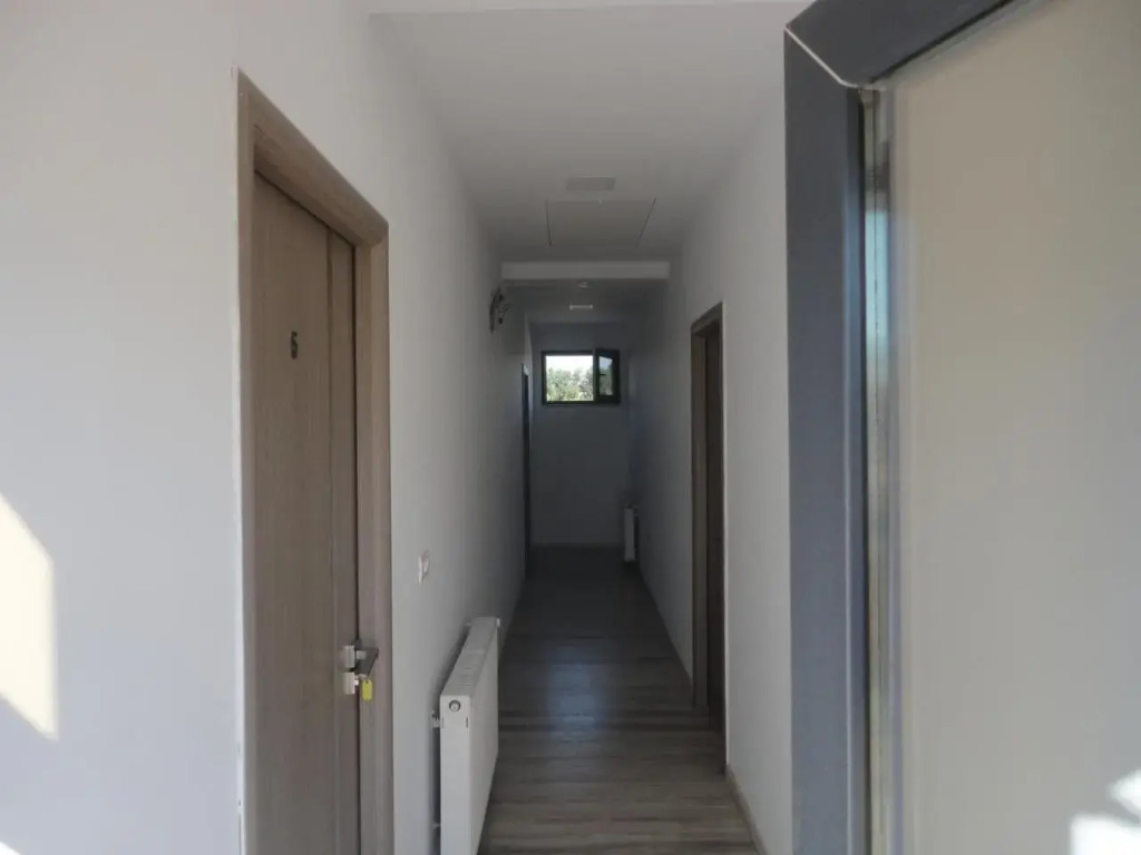 Greenstone Land - Corbu