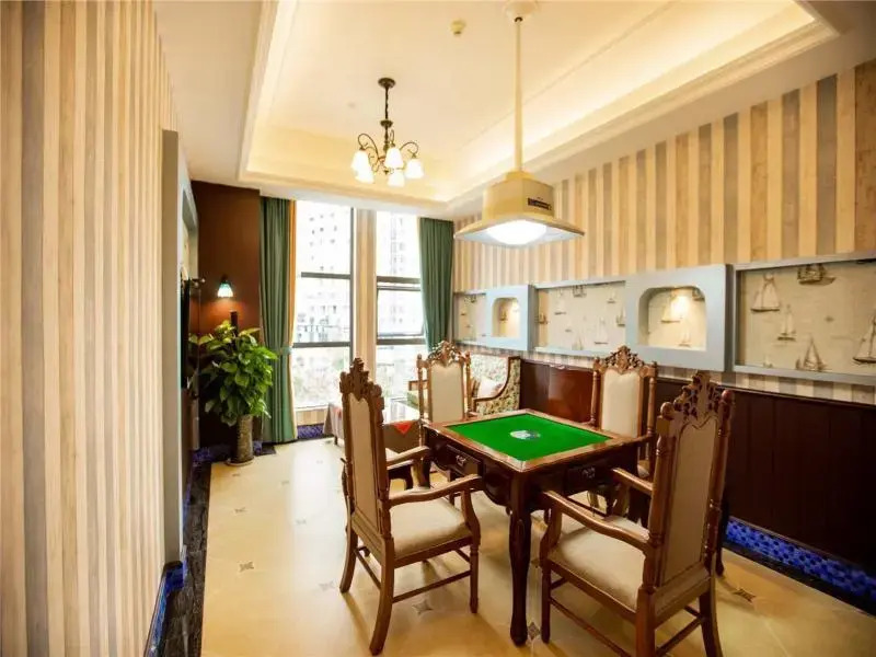Lavande Hotel Mianyang Jiangyou Monument