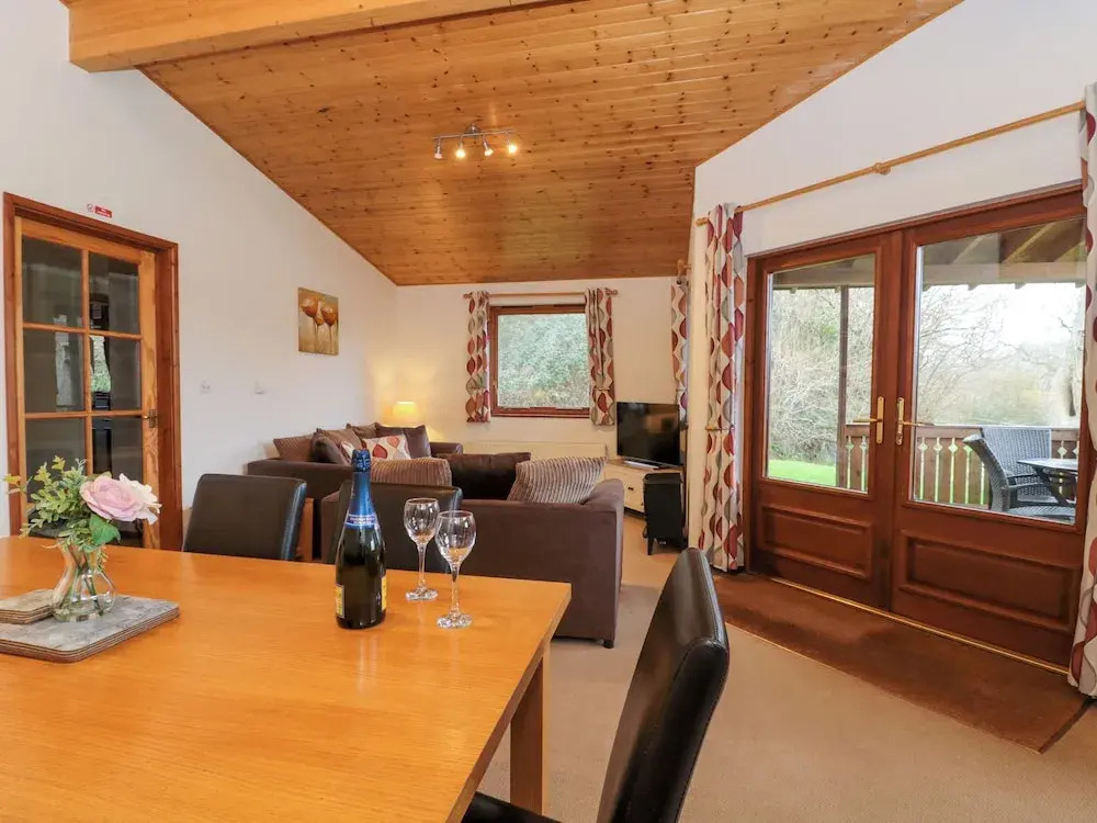 The Ash Lodge