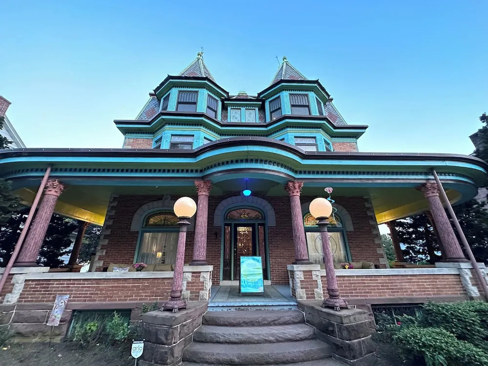 VAAST Bed & Breakfast