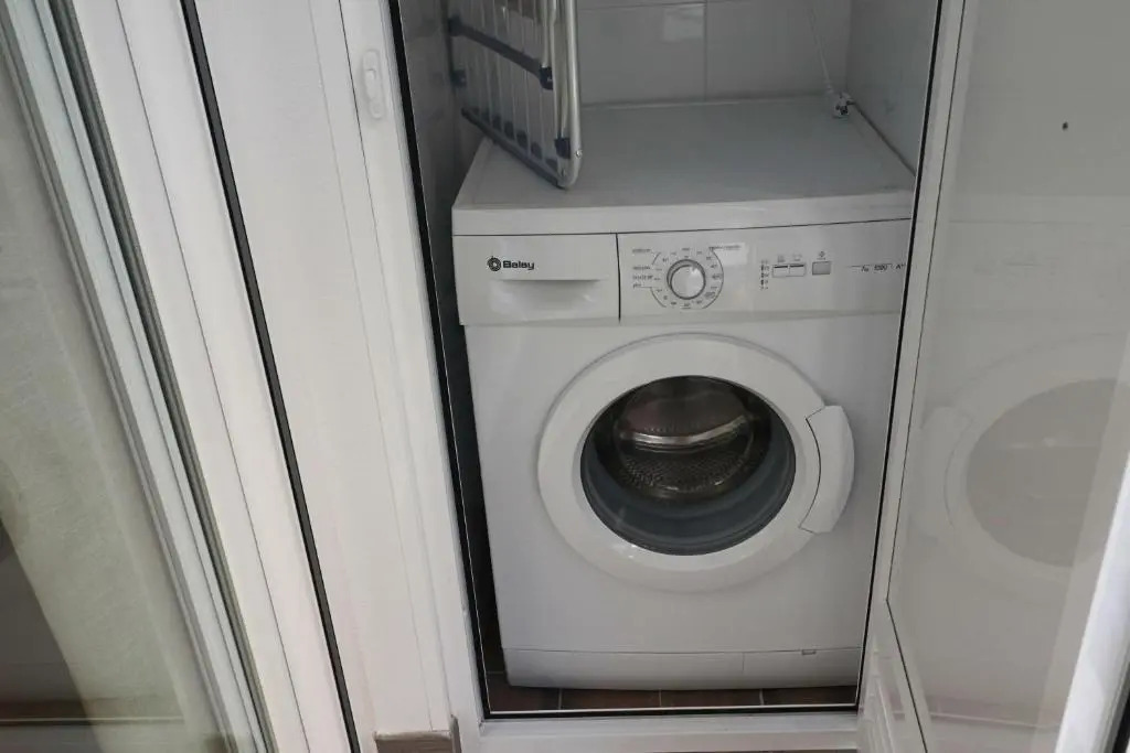 Poeta 1 Bedroom Apartment Ihaep11119