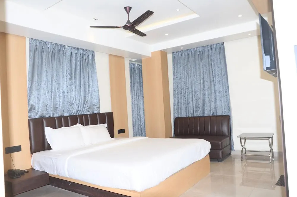 Fern Inn Hotel