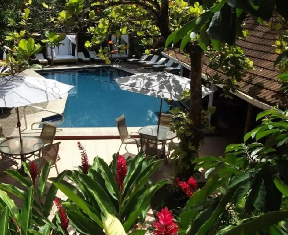 Copacabana Hotel and Suites
