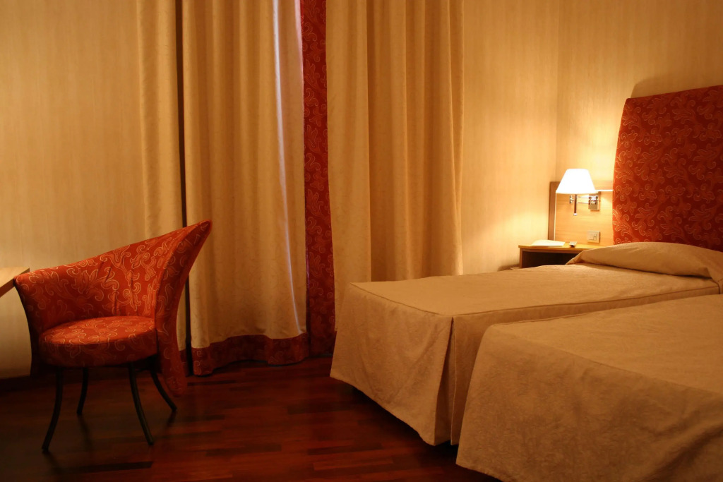 Poli Hotel