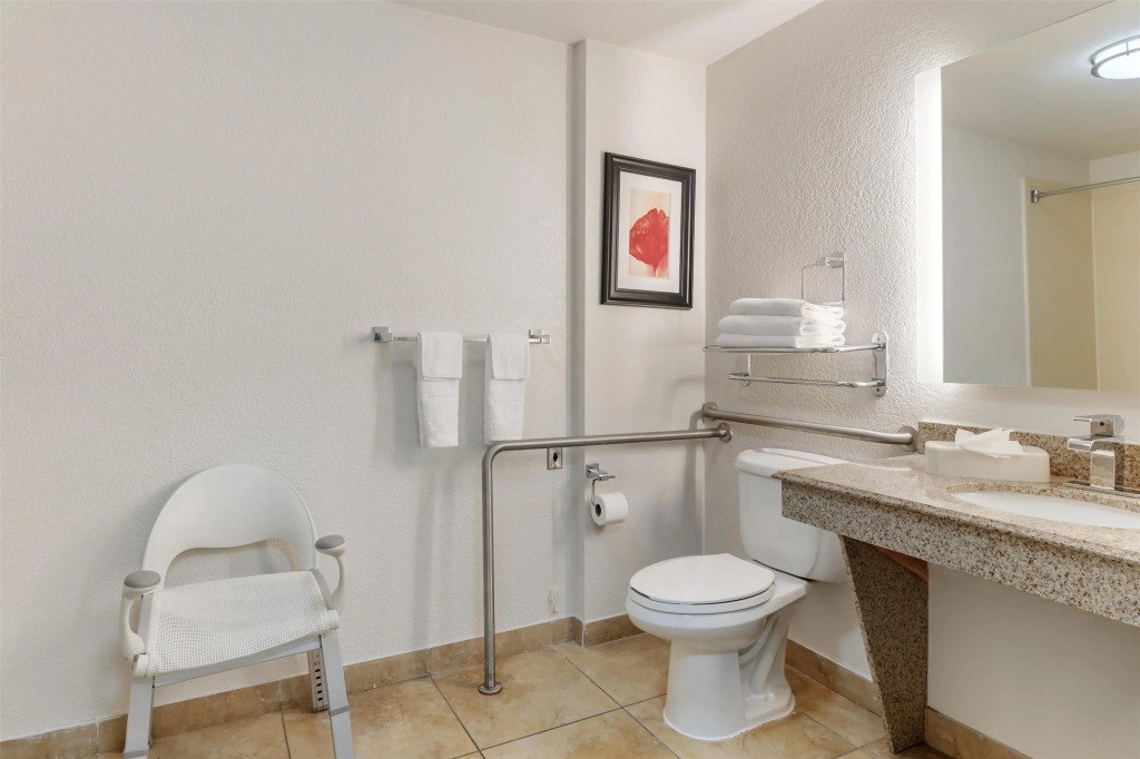 Best Western Plus JFK Inn & Suites