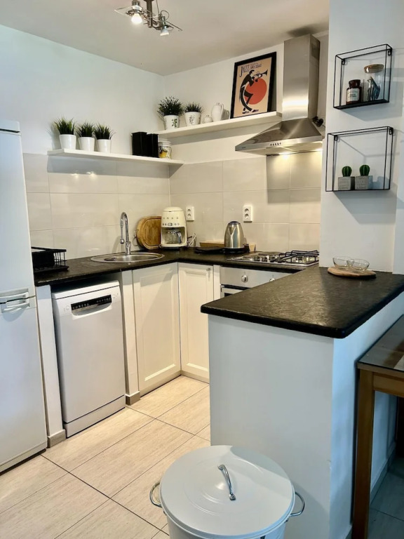 Impeccable 1-bed Apartment in Pula