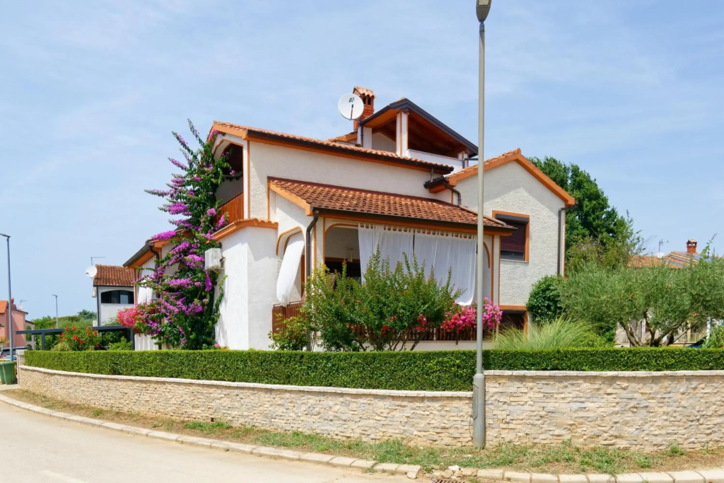 Apartments Exotica by Rent Istria