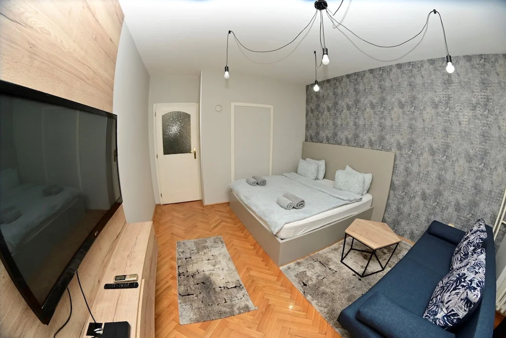 Apartman Index
