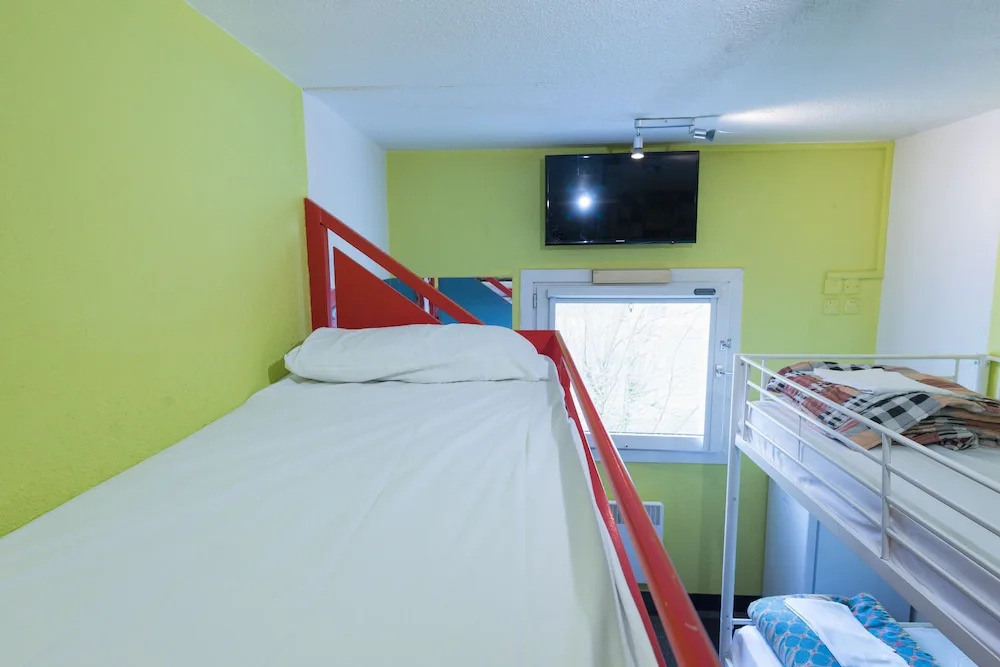 Lemon Hotel - Mery sur Oise/Cergy