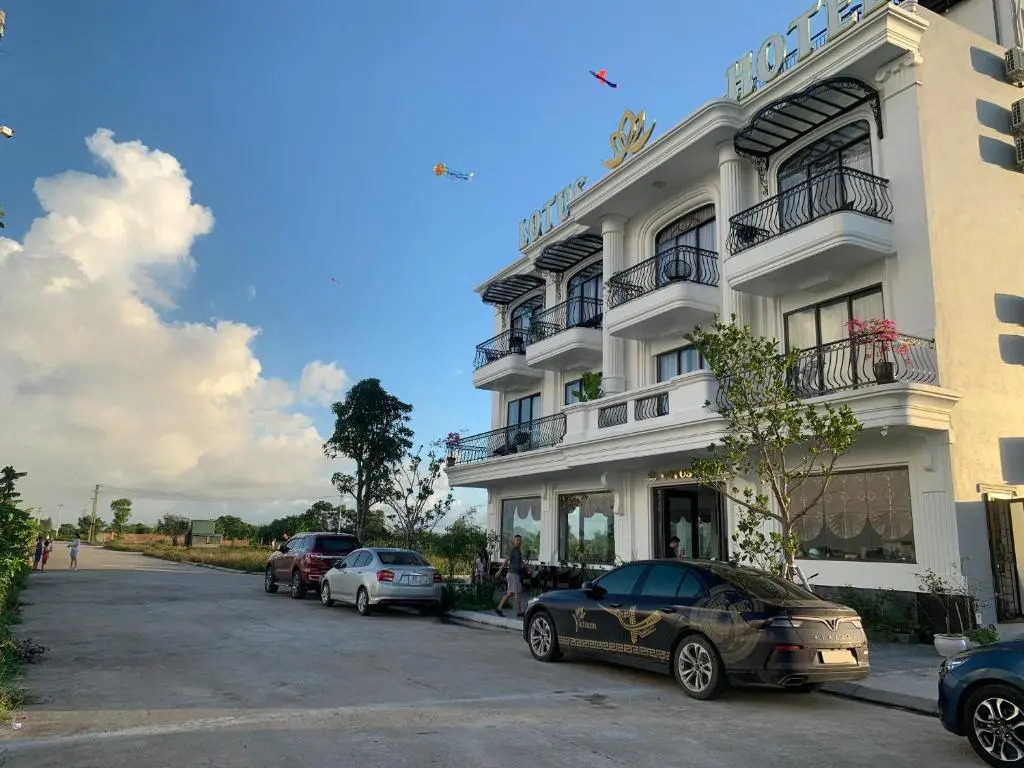 Lotus Hotel Ninh Bình