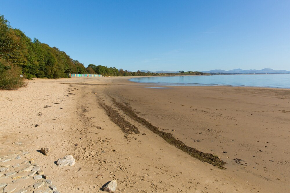 Apartment in Pwllheli Near Blue Flag Beaches