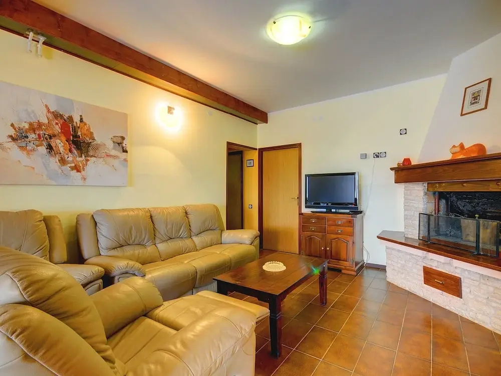 Holiday House in Muntic, Istria, With Fitness Room