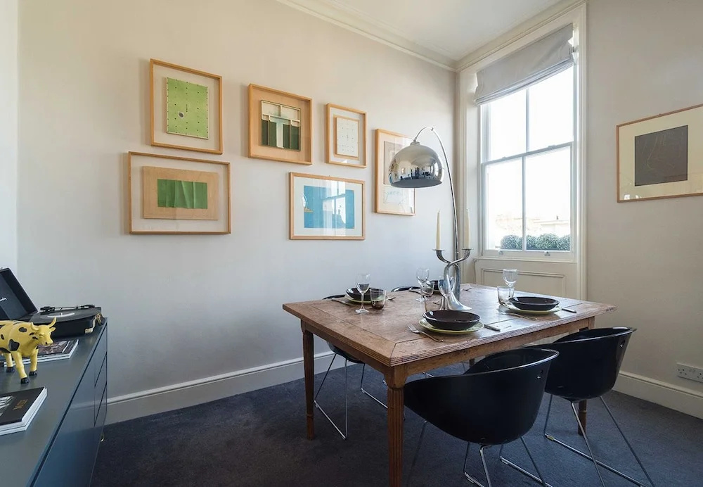 Elegant Home near Kensington High Street