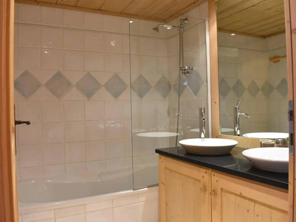 Appartement Méribel, 4 pièces, 8 personnes - FR-1-180-174