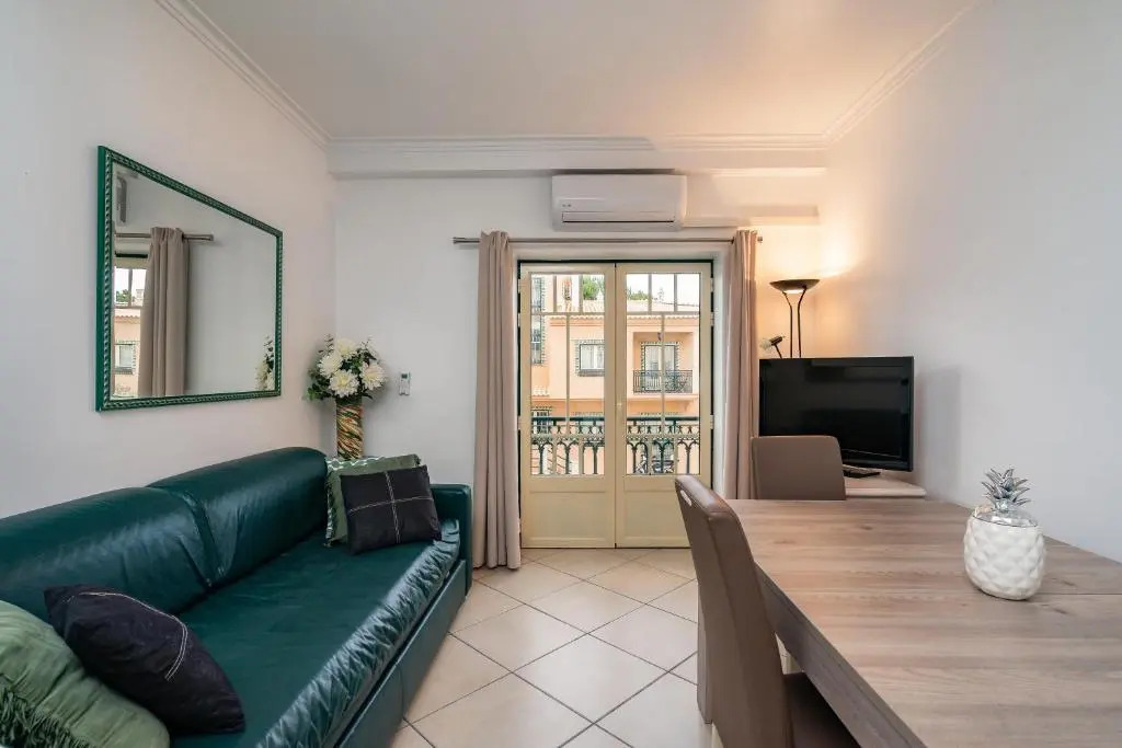 Pedra dos Bicos - Apartamento para 4 com acesso privilegiado à praia