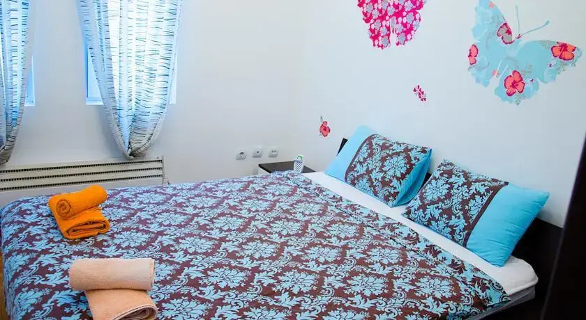 Apartments Lola