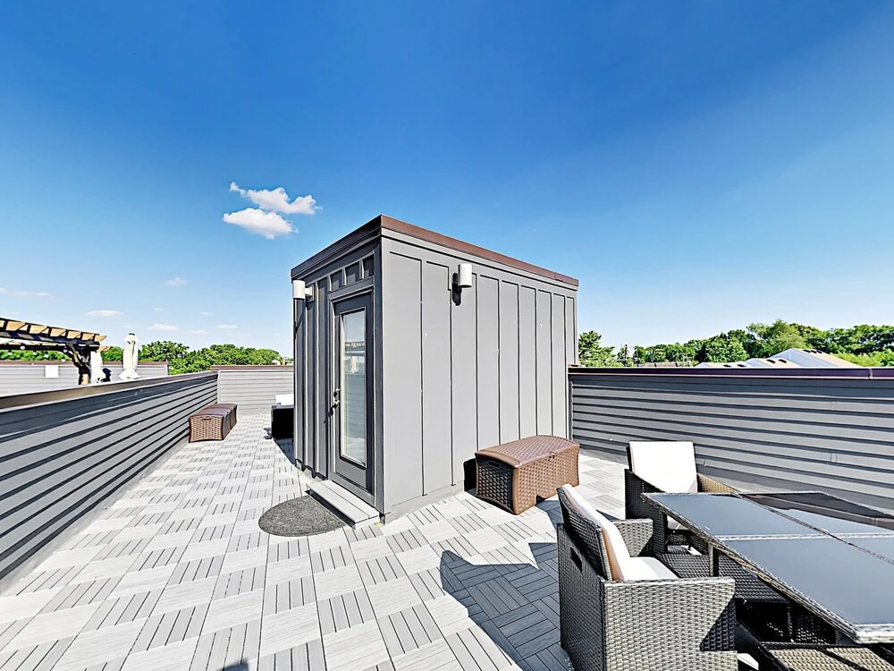 All-suite 3br/3.5ba W/ Rooftop Deck, Near Downtown 3 Bedroom Condo