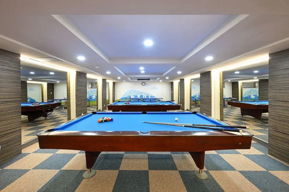 Pacific Hot Spring Hotel Green Bay