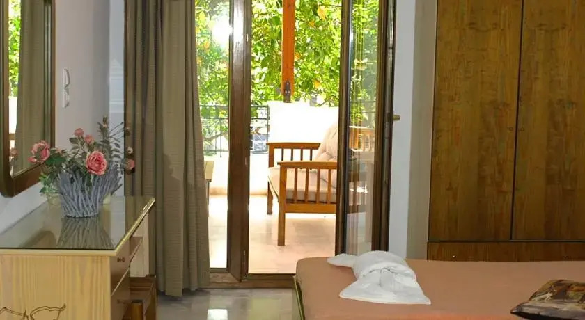 Ilian House
