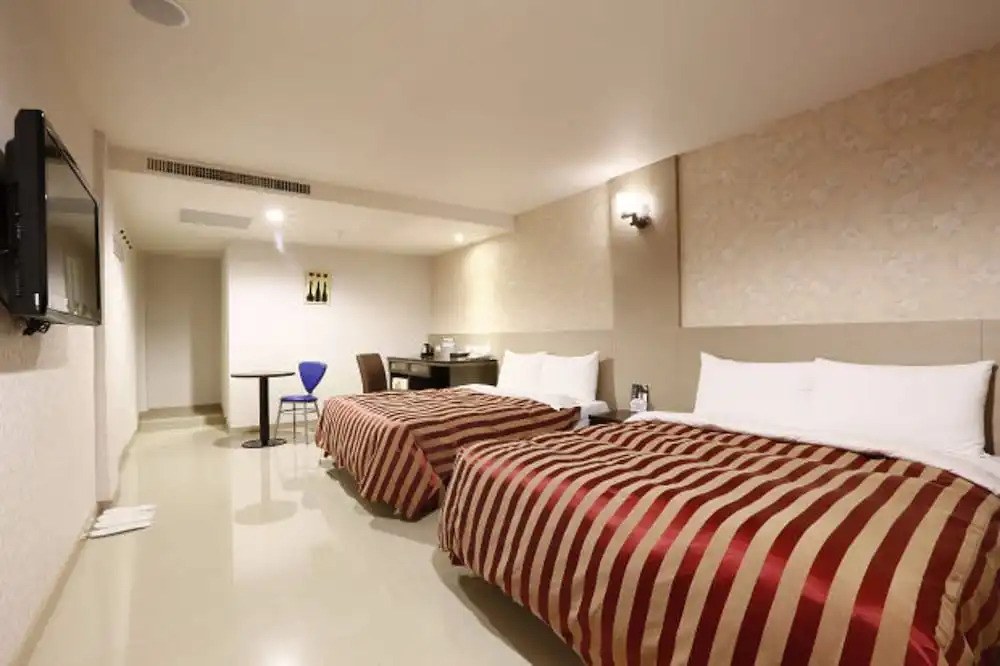 Huaxiang Motel - K Arena