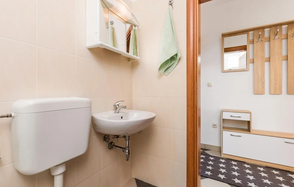 Nice Apartment in Rijeka With 2 Bedrooms and Wifi
