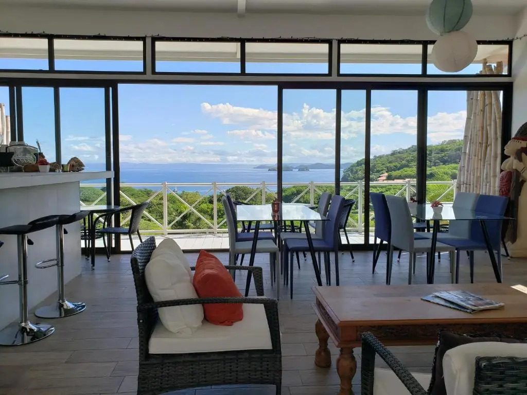 Pura Vista Hotel
