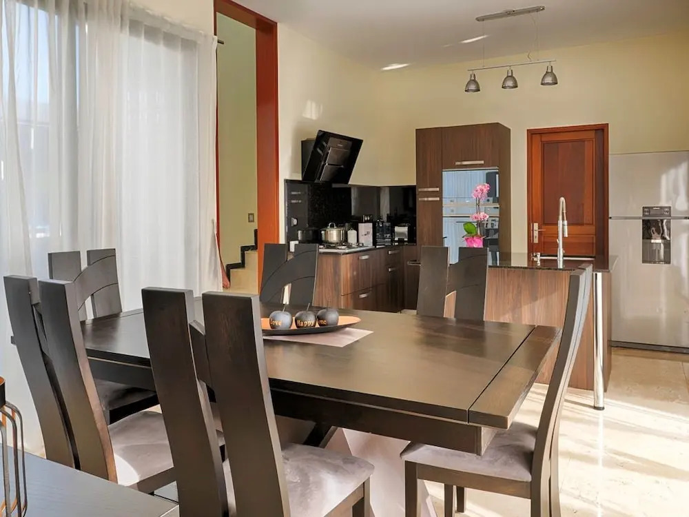 Villa Isis