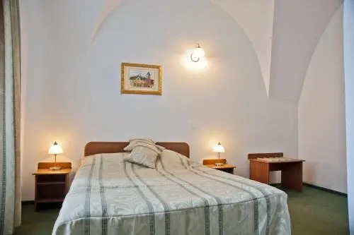 Mozart & Bach Historic Apartment