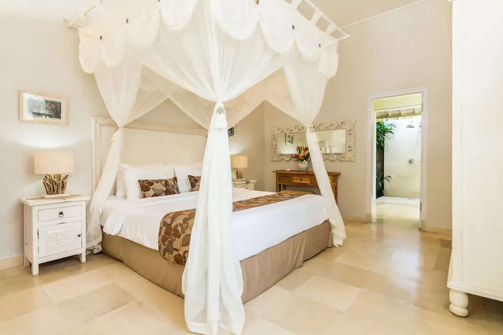 The Lodek Villas