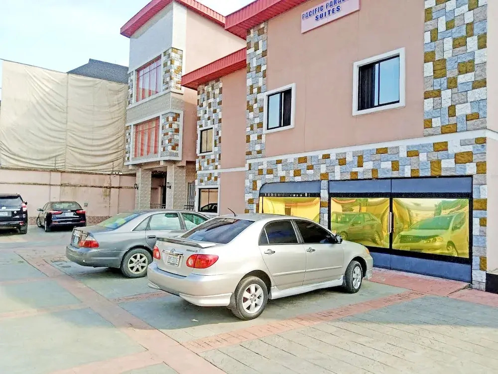 Pacific Paradise Suites
