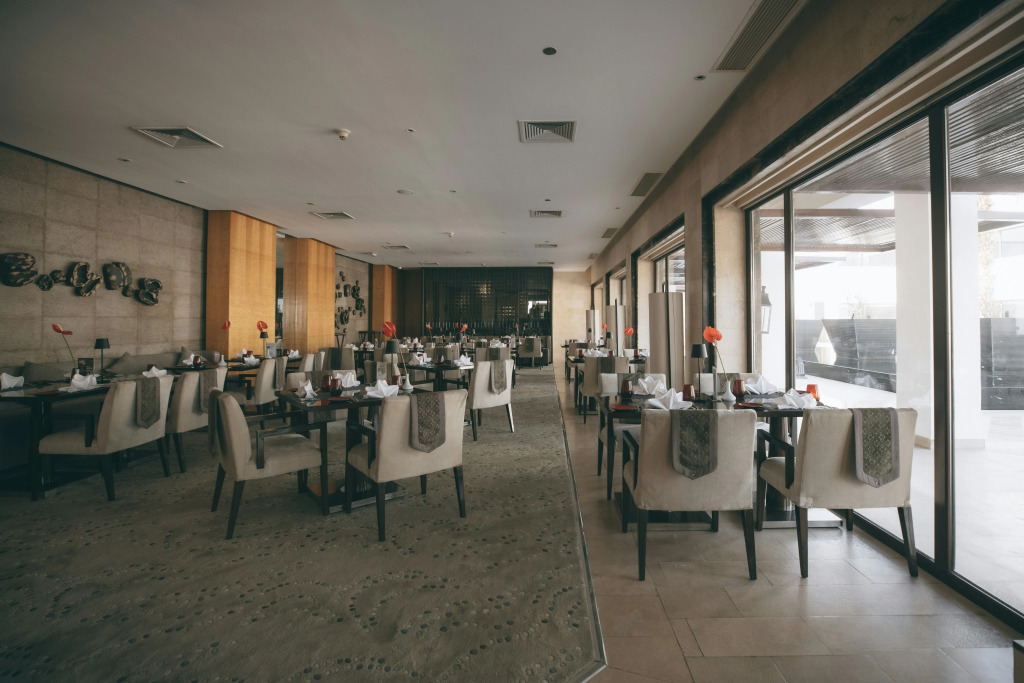 Hilton Luxor Resort & Spa