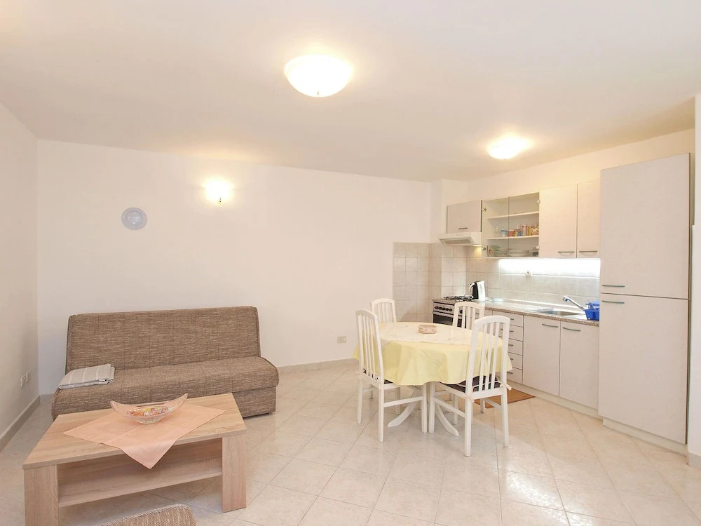 Apartment 1457