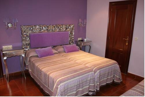 Hostal Goya Suites