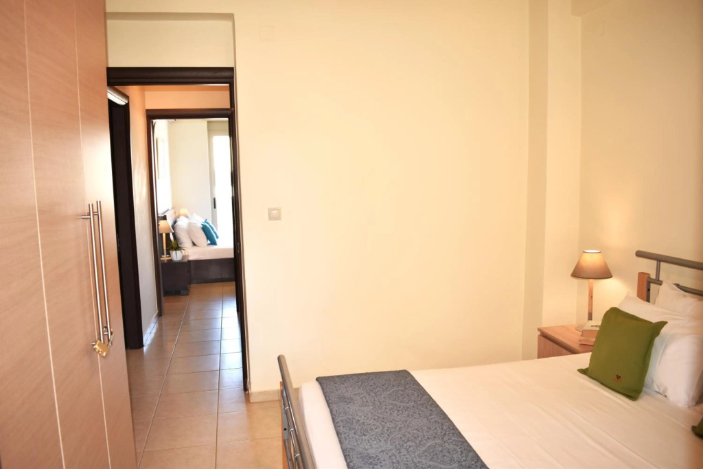 Karma Apartment - Next to sandy beach