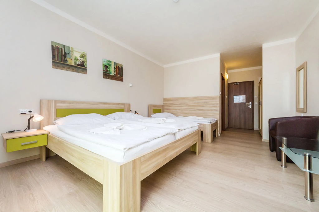 Nad Královnou Hotel & Restaurant