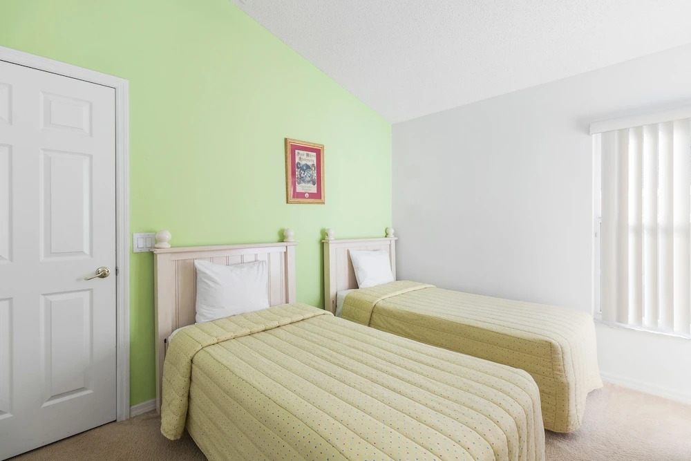 Neptunes Retreat - 4 bed close to Disney