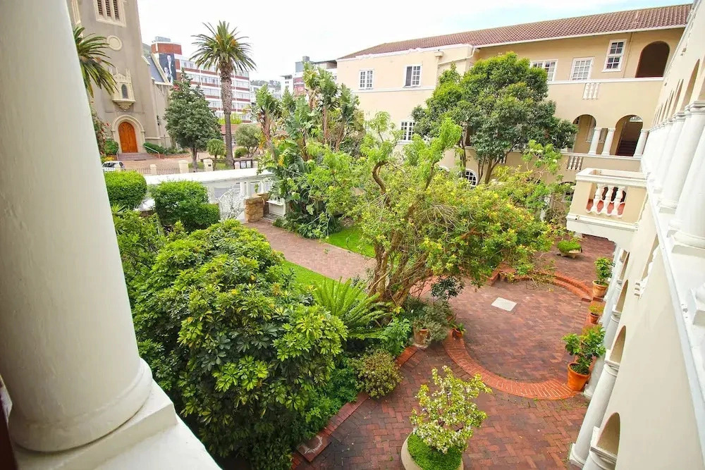 Victoria Court 111