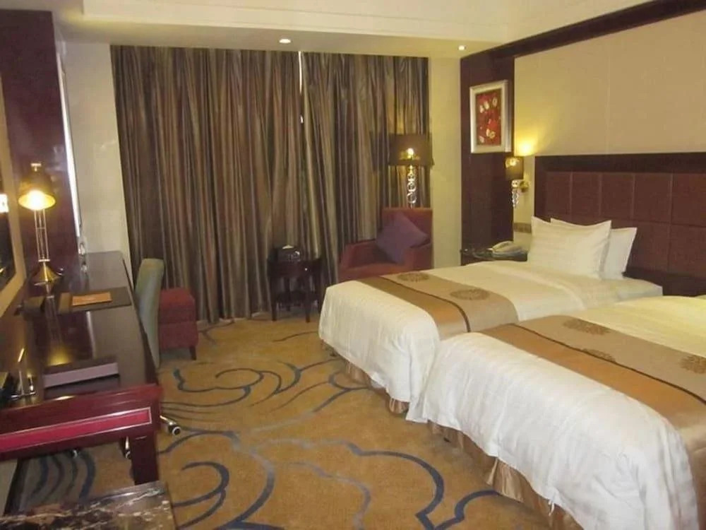 Golden Ray International Hotel