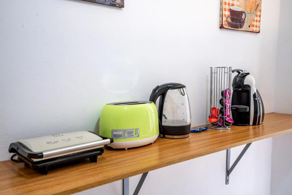 Psiri gem from In Vivo Apartments Spacious 1st floor Apartment with Balcony in Athens' historic center