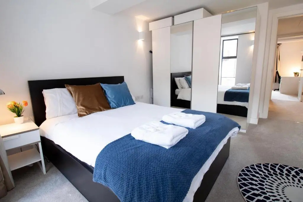 The New52 Oxford by Top Quality Suites - Bespoke 2 Bed Luxury Apartment in the Heart of Oxford City Center