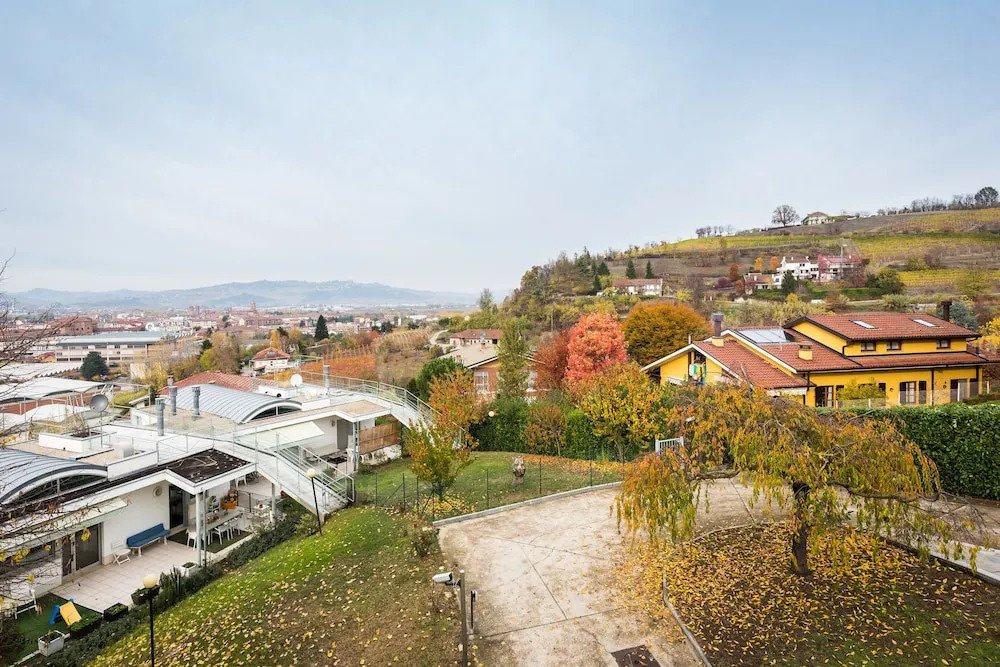 "Villa Alba" authentic hospitality and sustainability in the heart on Langhe