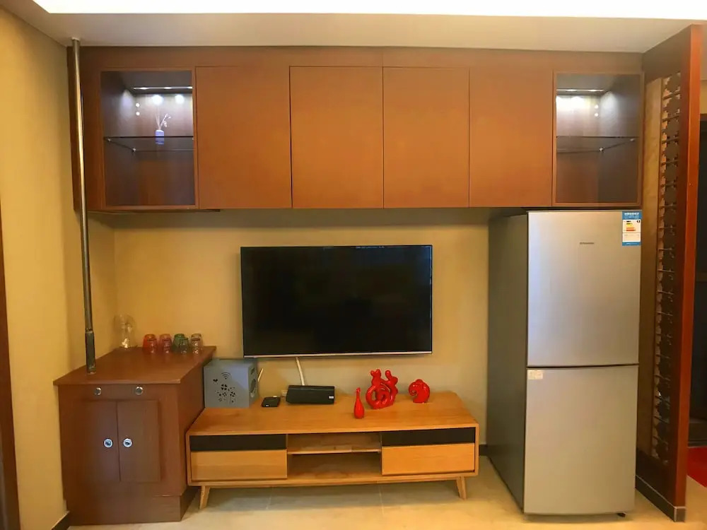 Sanya Linglong Lulushun Hotel