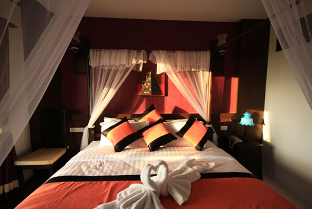Dee Andaman Hotel