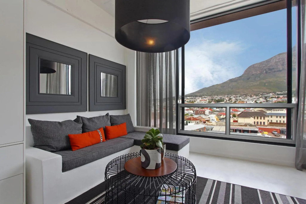 Harbour View Apartments