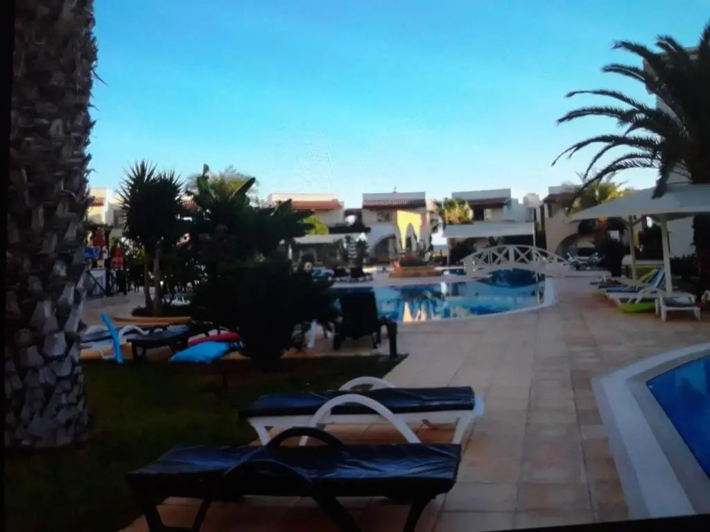Boheme B6 Sunrise Beach