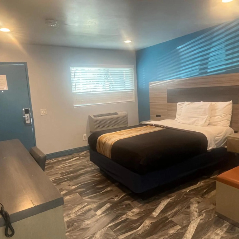 Travel Inn Motel