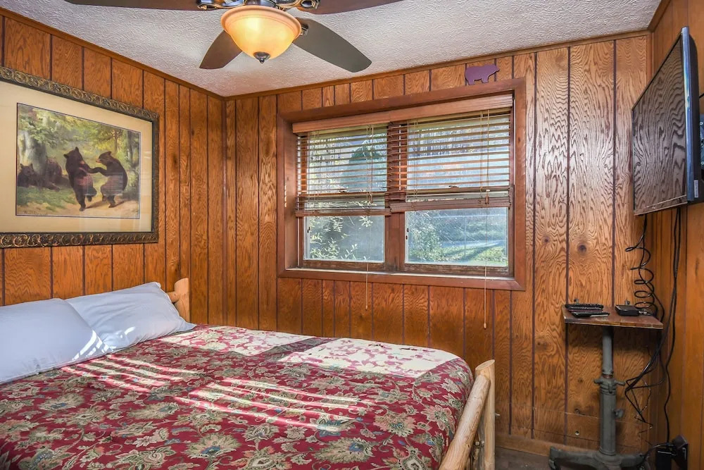 Shamrock Lodge