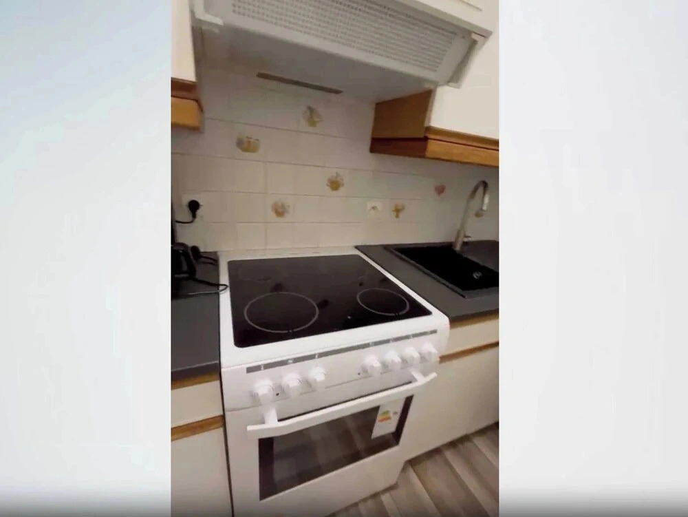 1bdr/2p Apt - Near Monceau et Arc de Triomphe