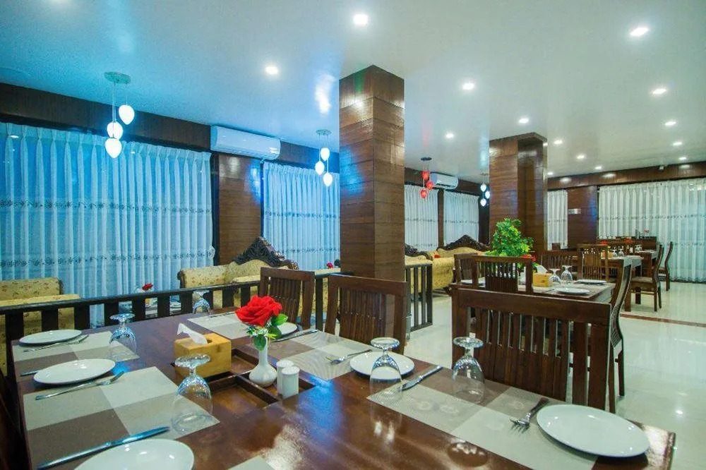 Hotel Prakash