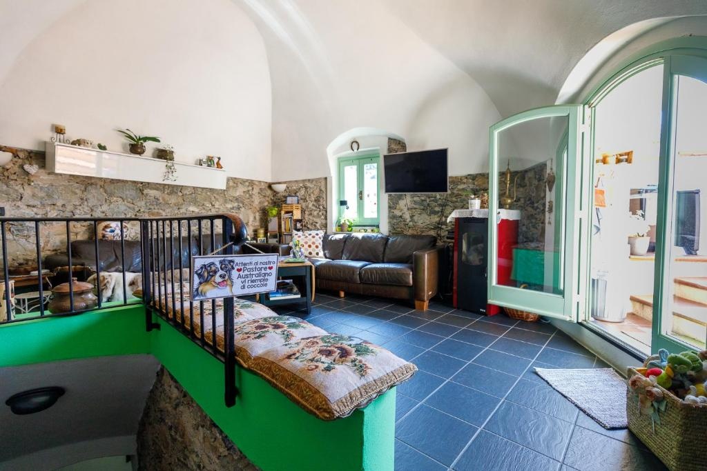 Arvé Castelbianco - B&B e Appartamento
